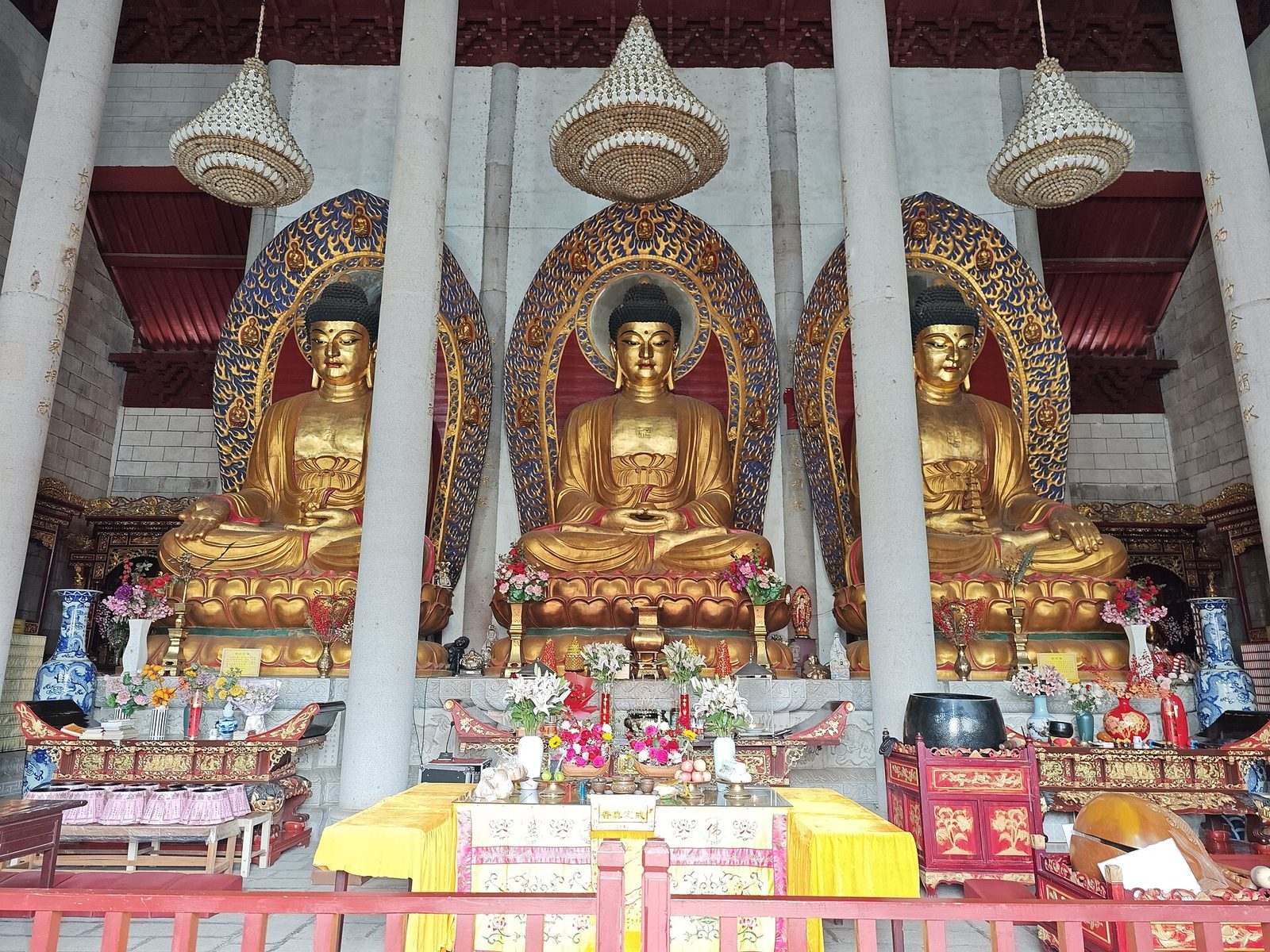 inside: the three buddhas